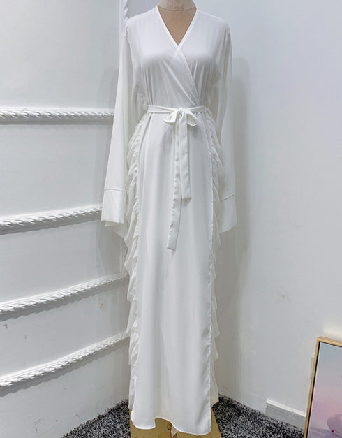 Elegant Ramadan Abayas and Kaftans for Muslim Women